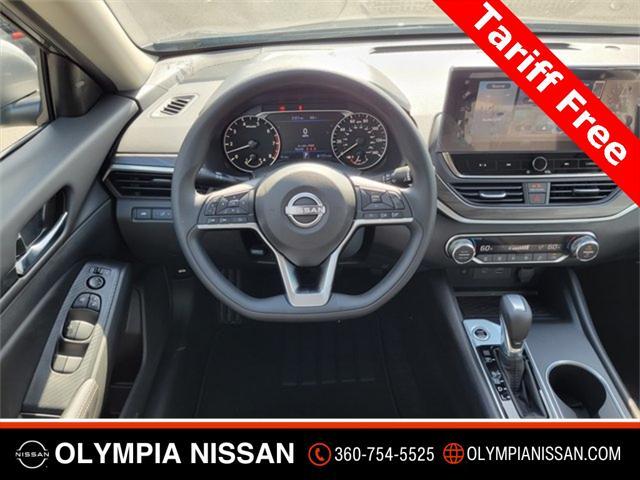 new 2025 Nissan Altima car, priced at $30,679