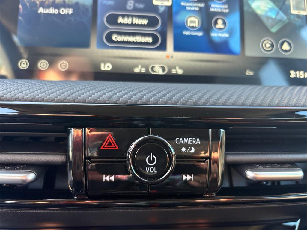 new 2026 Nissan Kicks car, priced at $30,294