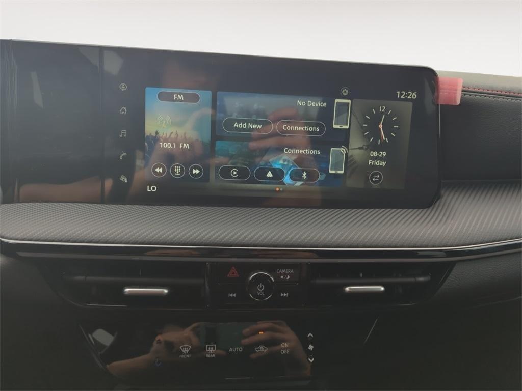 new 2025 Nissan Kicks car, priced at $27,465