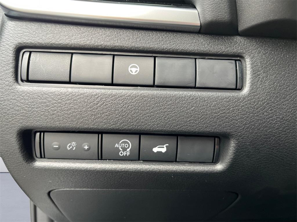 new 2026 Nissan Rogue car, priced at $33,384