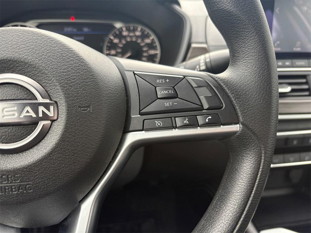 used 2023 Nissan Altima car, priced at $17,988