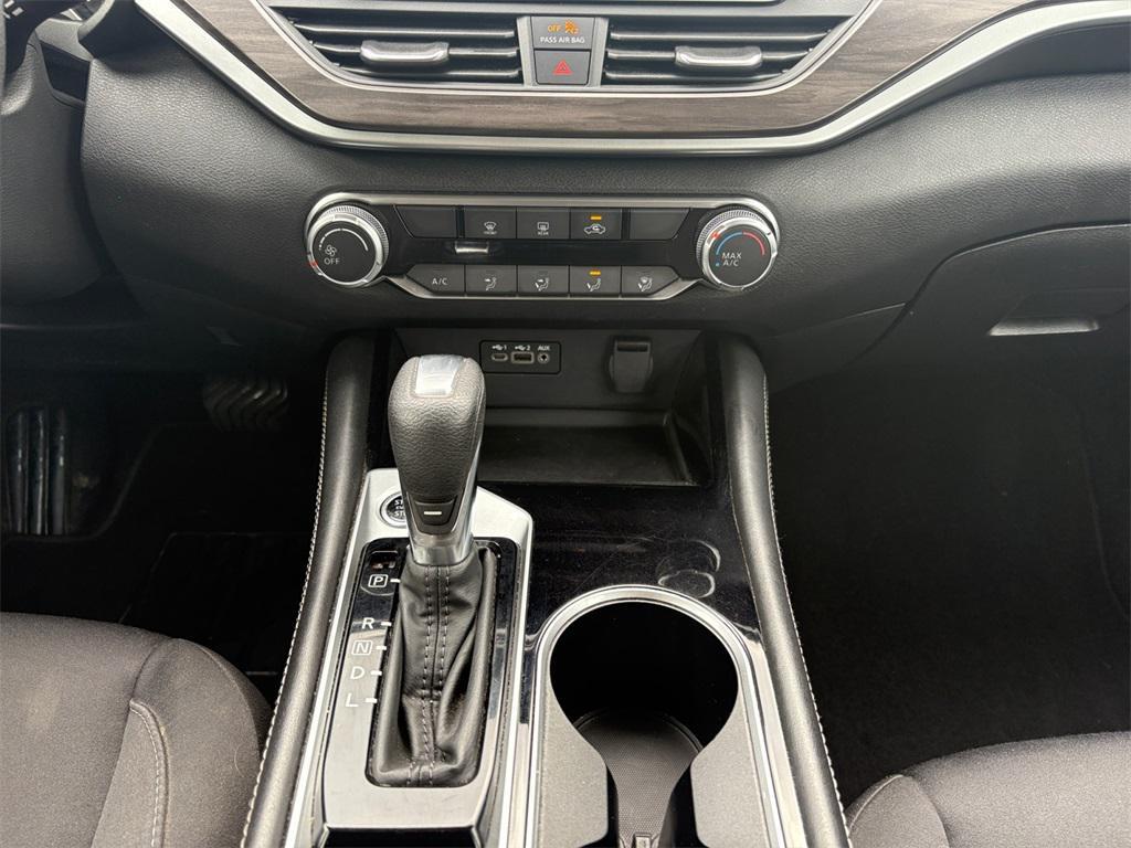 used 2023 Nissan Altima car, priced at $17,988