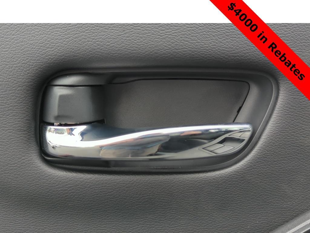 new 2025 Nissan Frontier car, priced at $38,360