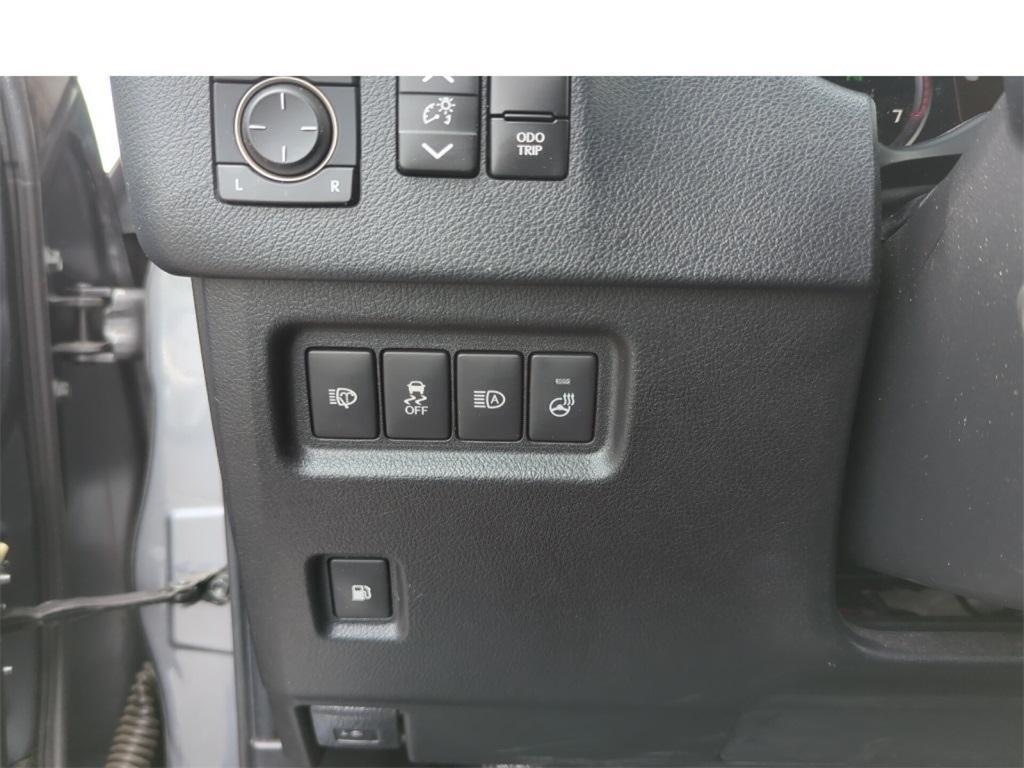 used 2021 Lexus GX 460 car, priced at $37,988