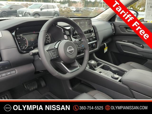 new 2025 Nissan Pathfinder car, priced at $47,122