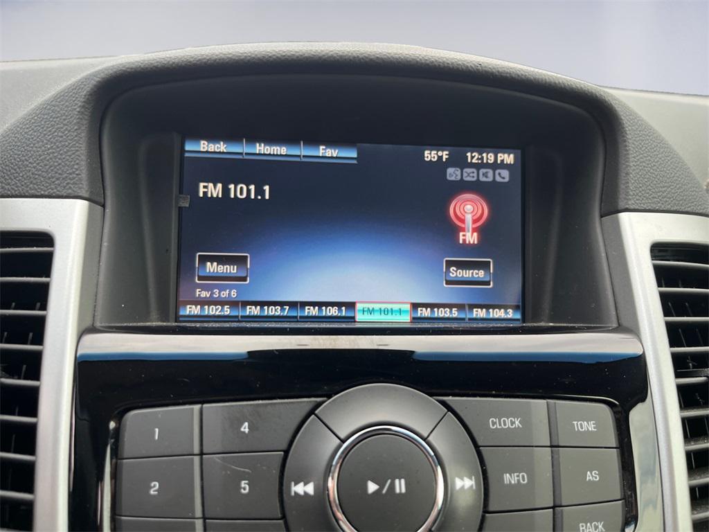 used 2015 Chevrolet Cruze car, priced at $9,588