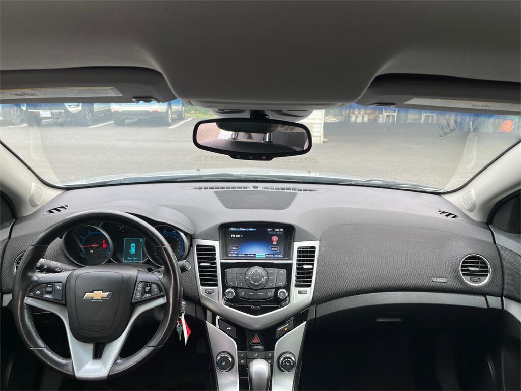 used 2015 Chevrolet Cruze car, priced at $9,588