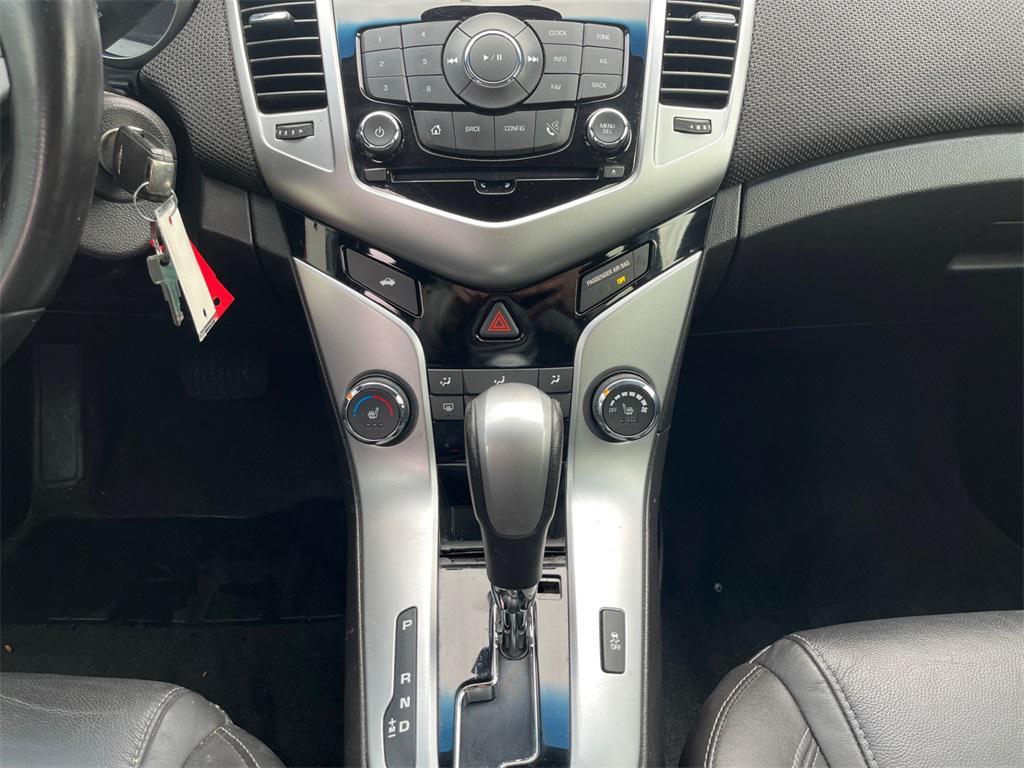 used 2015 Chevrolet Cruze car, priced at $9,588