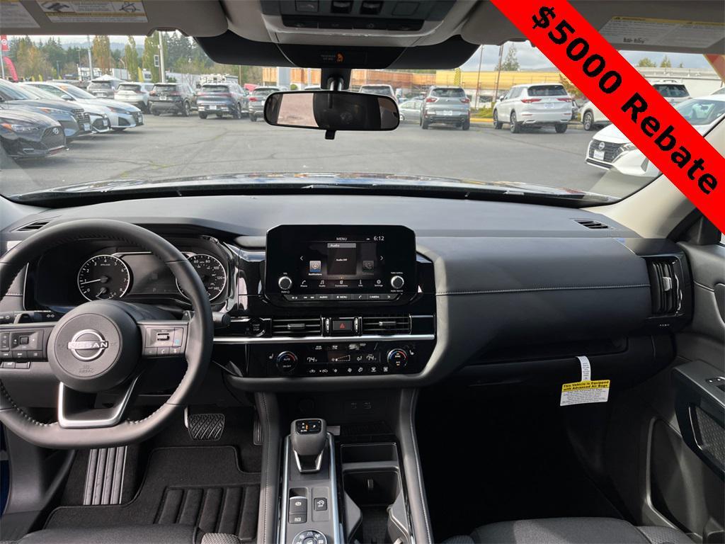new 2025 Nissan Pathfinder car, priced at $39,140
