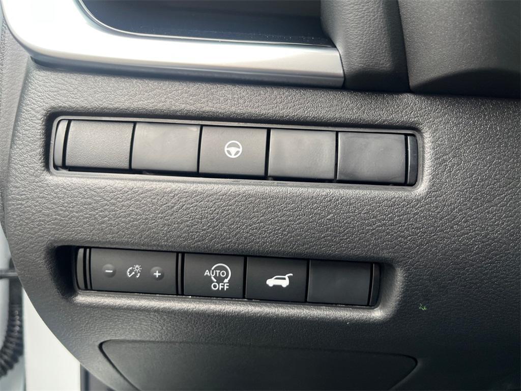 new 2026 Nissan Rogue car, priced at $33,384