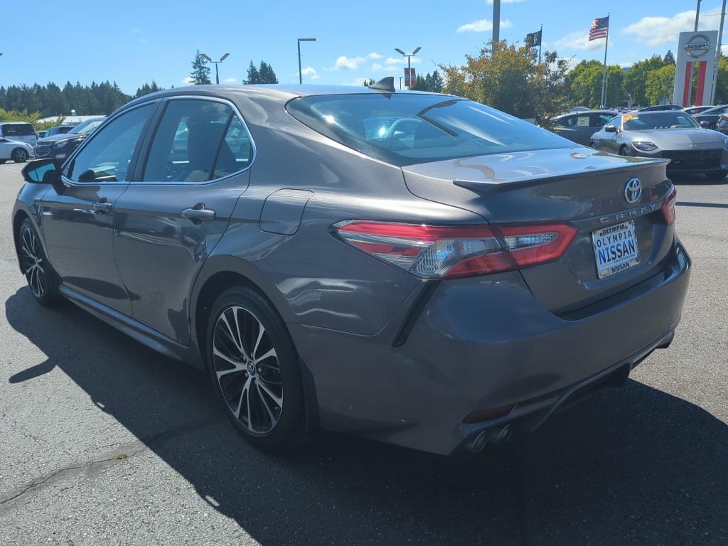 used 2019 Toyota Camry Hybrid car, priced at $21,388