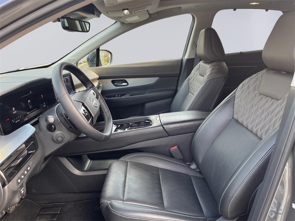 used 2025 Nissan Murano car, priced at $41,888