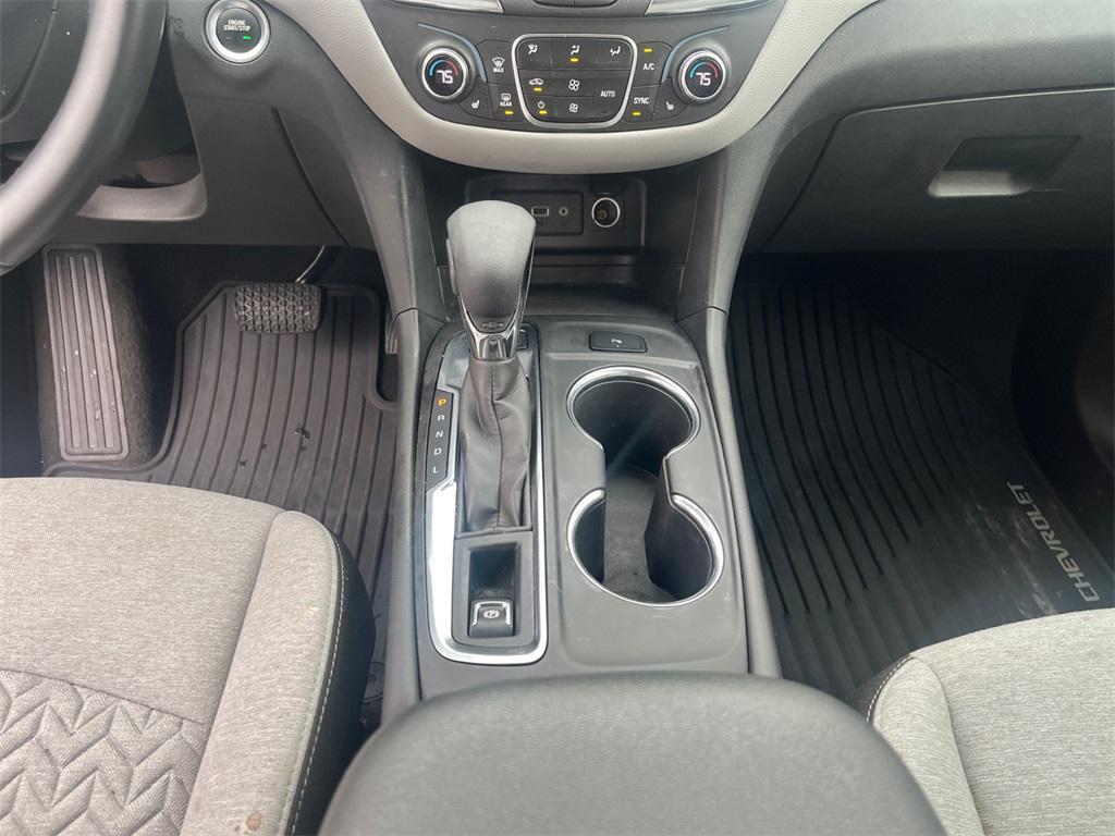 used 2023 Chevrolet Equinox car, priced at $19,388