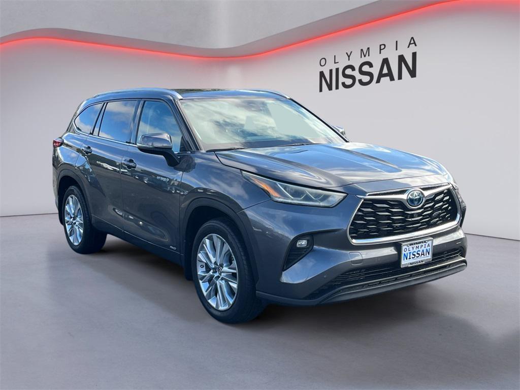used 2021 Toyota Highlander Hybrid car, priced at $39,488