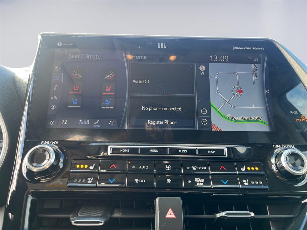 used 2021 Toyota Highlander Hybrid car, priced at $39,488