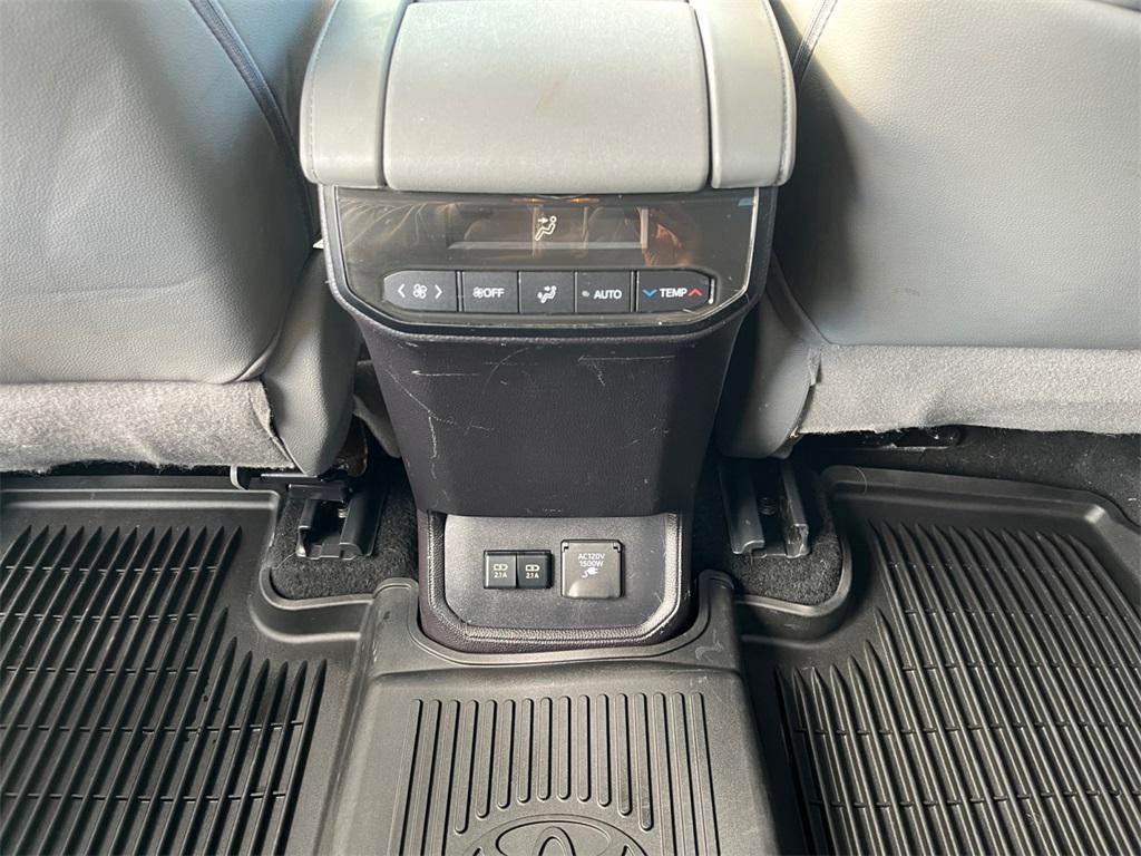 used 2021 Toyota Highlander Hybrid car, priced at $39,488