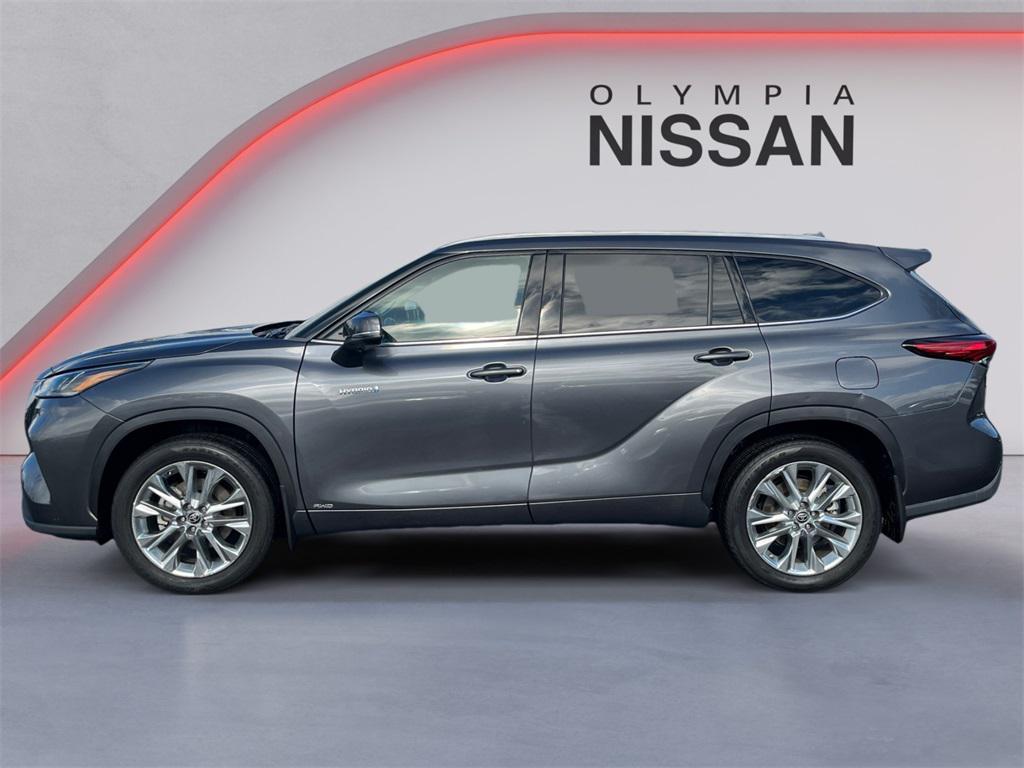 used 2021 Toyota Highlander Hybrid car, priced at $39,488