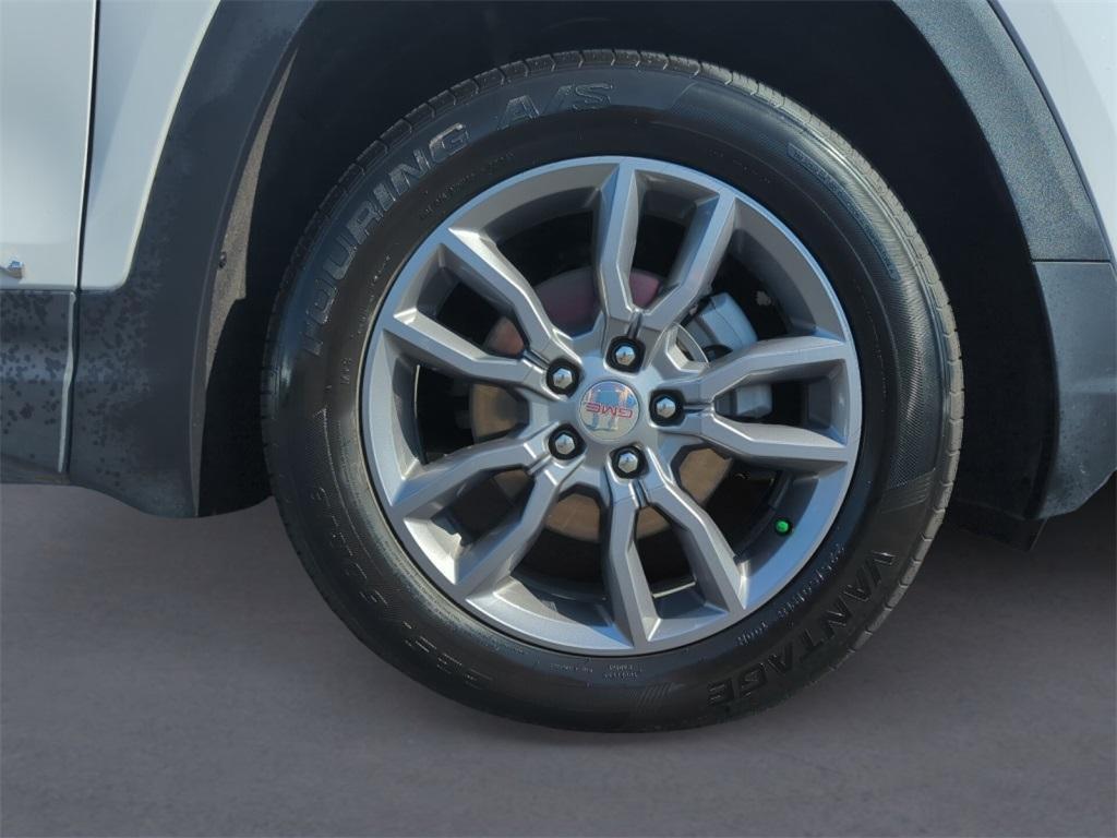 used 2024 GMC Terrain car, priced at $23,988