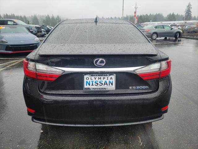 used 2018 Lexus ES 300h car, priced at $26,888