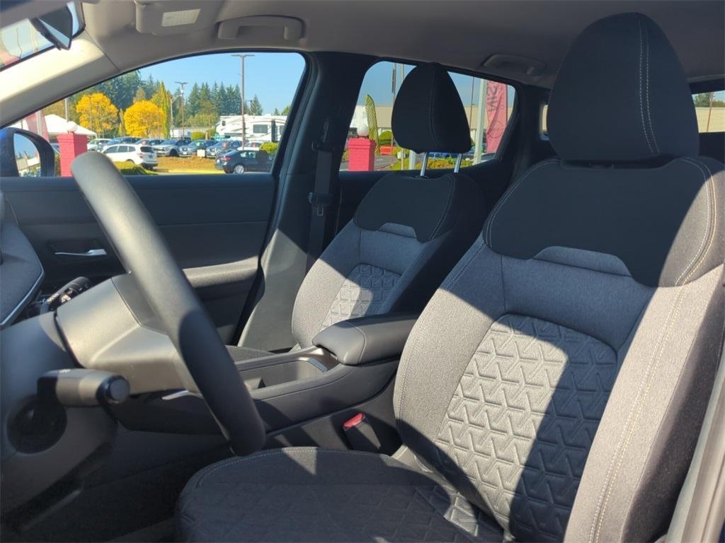 new 2025 Nissan Kicks car, priced at $24,070