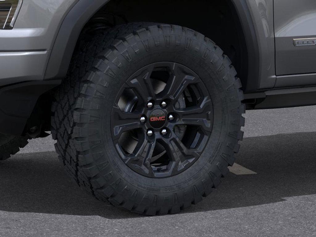 new 2025 GMC Canyon car, priced at $41,052