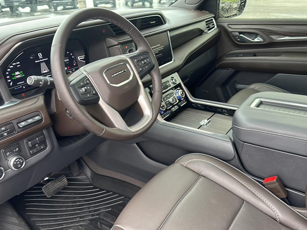 used 2023 GMC Yukon car, priced at $68,000