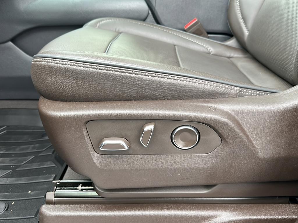 used 2023 GMC Yukon car, priced at $68,000