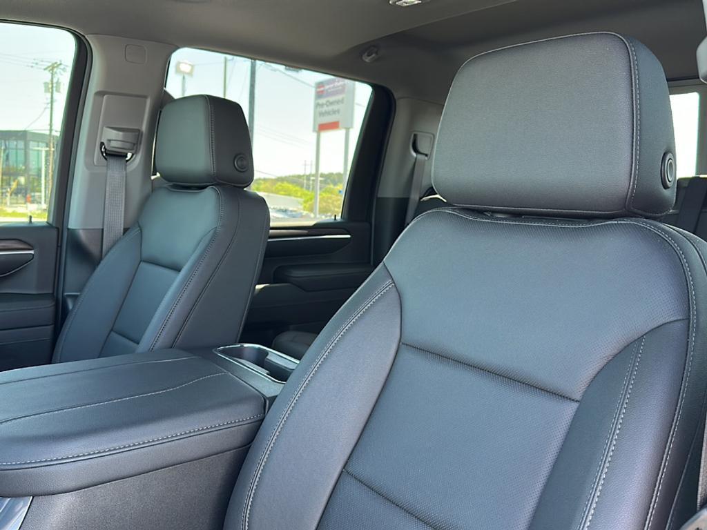used 2025 GMC Sierra 2500 car, priced at $74,869