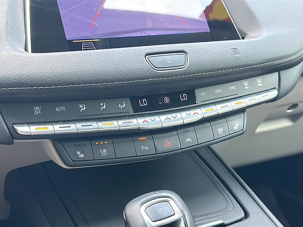 used 2019 Cadillac XT4 car, priced at $17,869