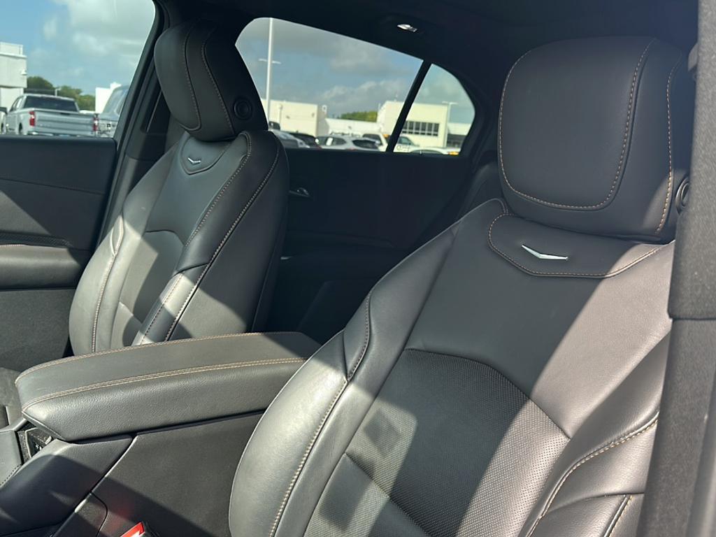 used 2023 Cadillac XT4 car, priced at $29,269