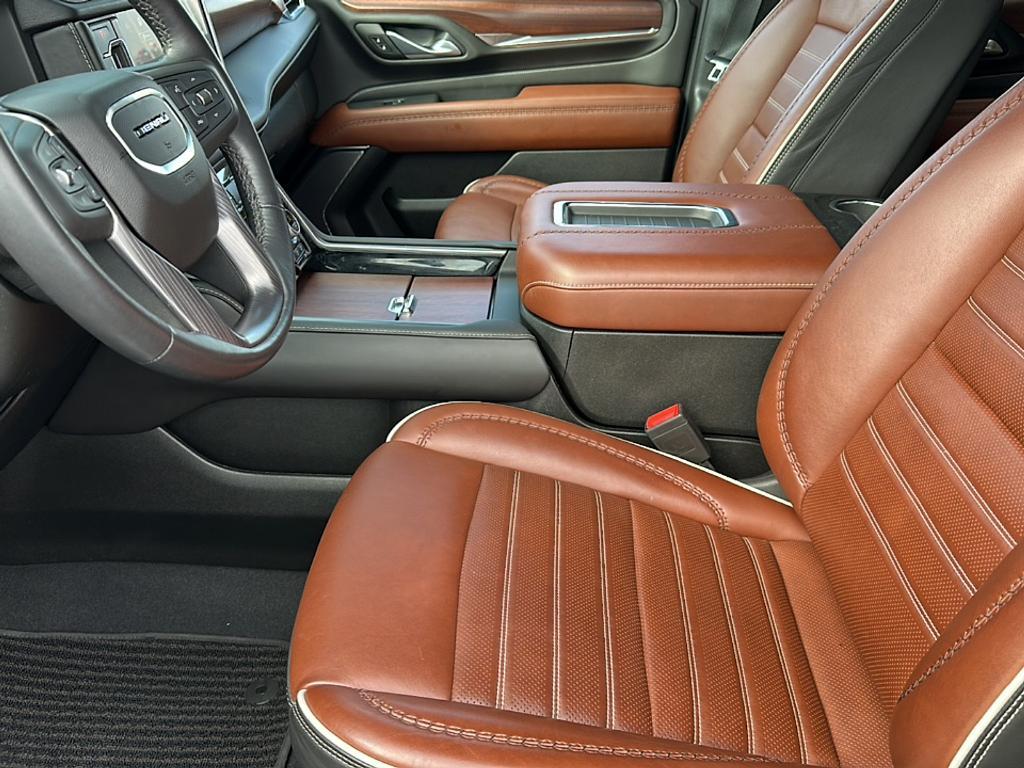 used 2023 GMC Yukon car