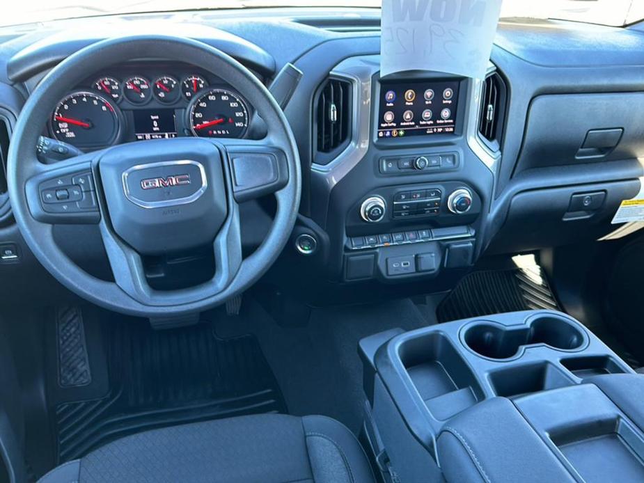 new 2024 GMC Sierra 1500 car, priced at $42,500