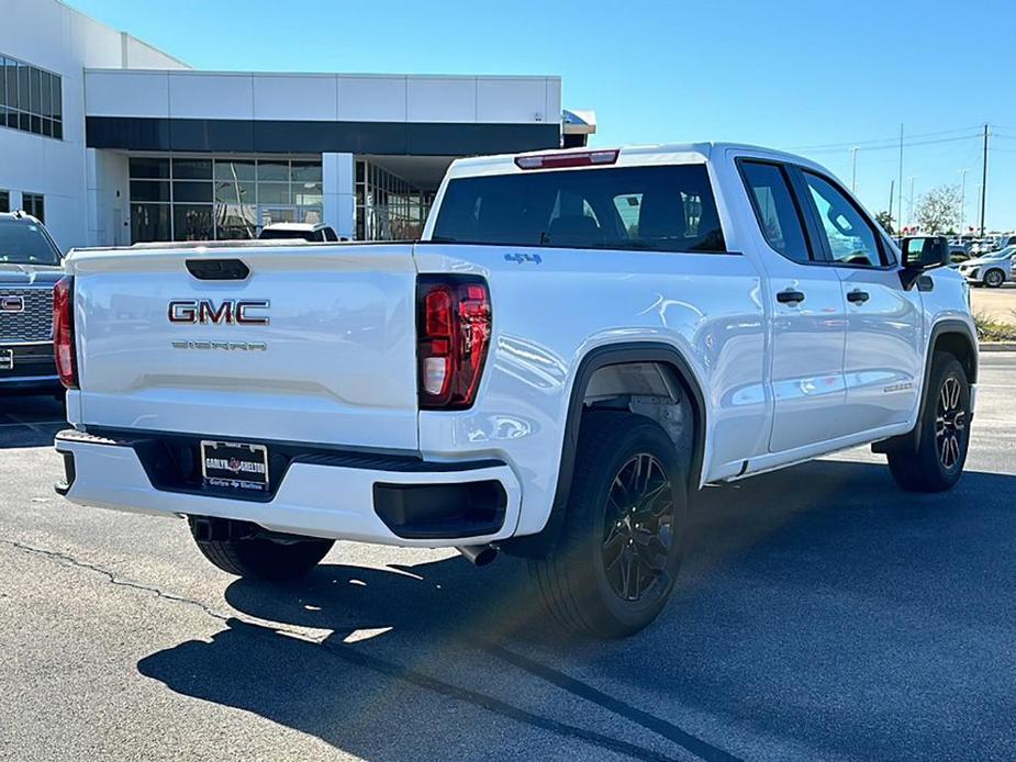 new 2024 GMC Sierra 1500 car, priced at $42,500