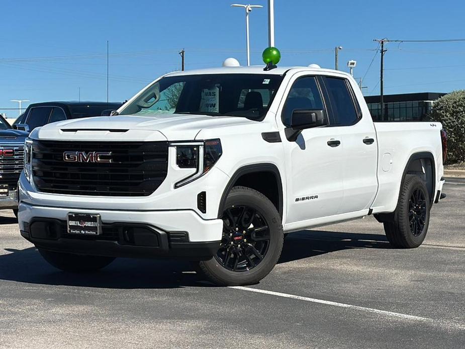 new 2024 GMC Sierra 1500 car, priced at $42,500