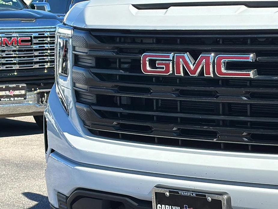 new 2024 GMC Sierra 1500 car, priced at $42,500