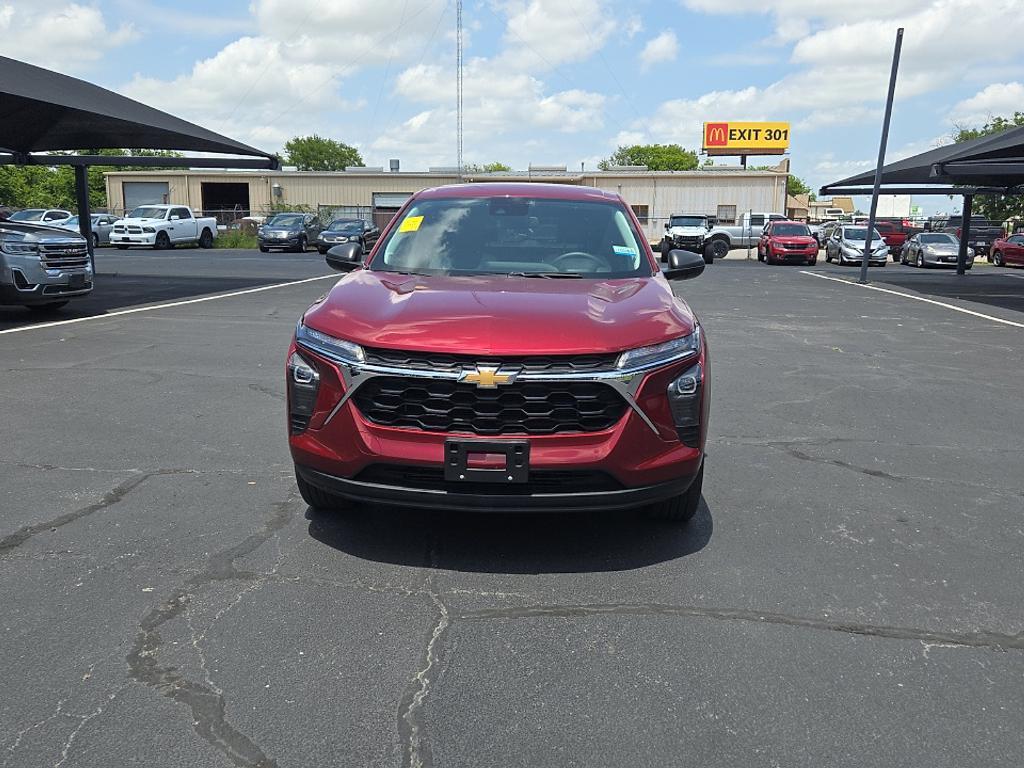 used 2024 Chevrolet Trax car, priced at $23,998