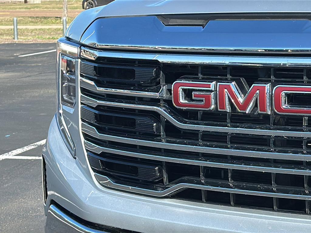 used 2022 GMC Sierra 1500 car, priced at $44,869