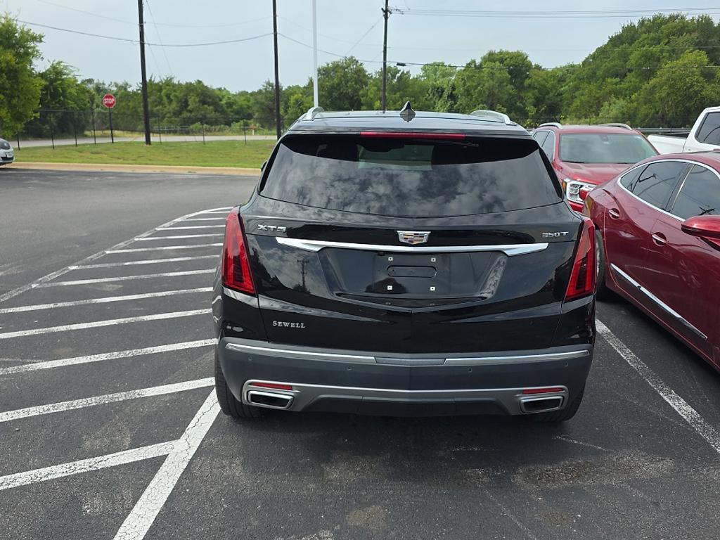 used 2021 Cadillac XT5 car, priced at $29,500