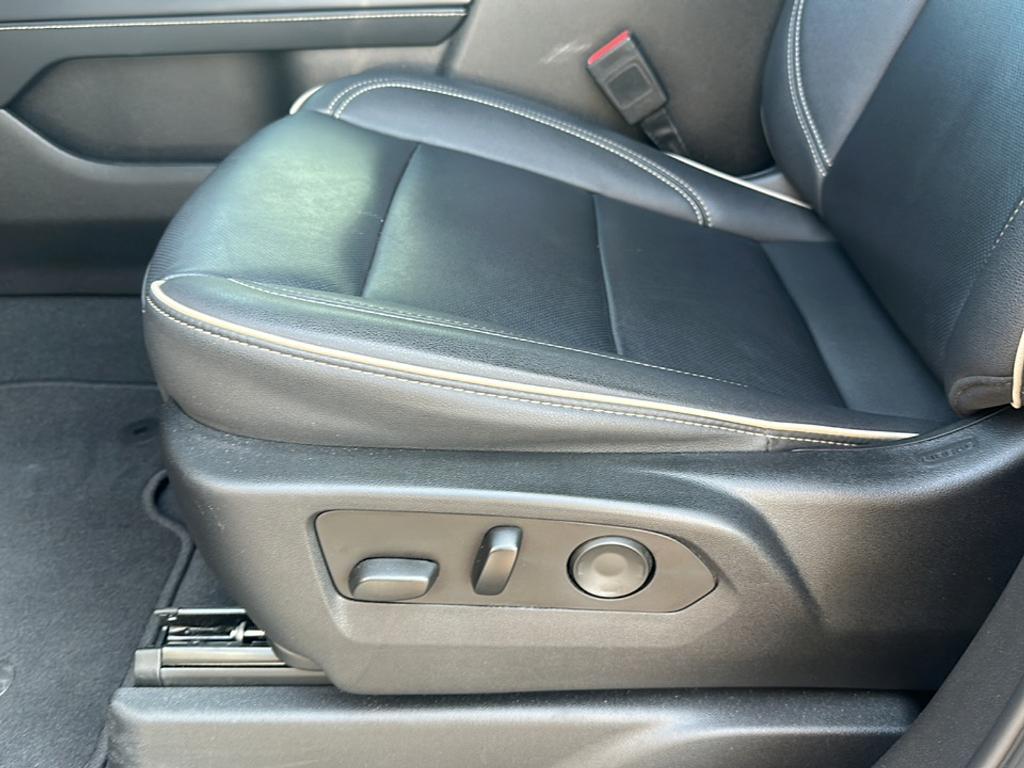 used 2023 GMC Yukon car, priced at $54,765