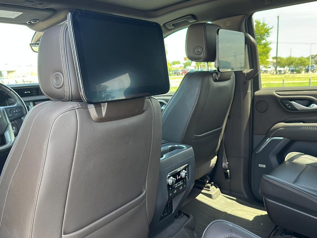 used 2021 GMC Yukon car, priced at $45,000