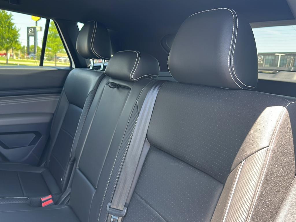 used 2021 Volkswagen Atlas Cross Sport car, priced at $26,000