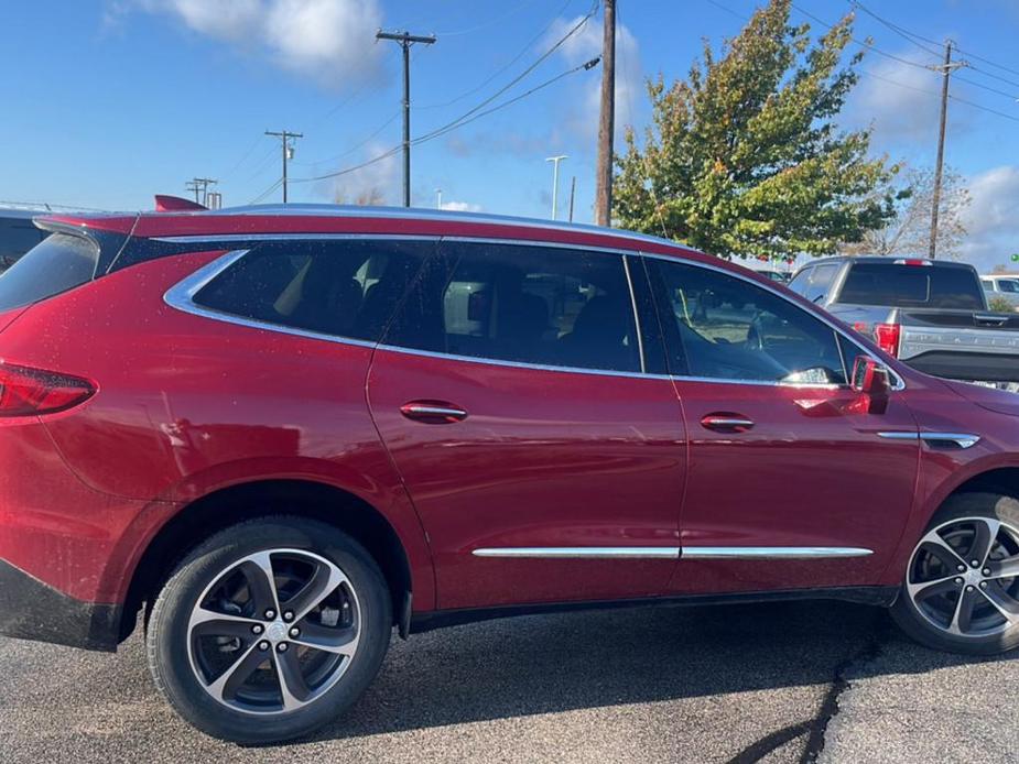 used 2020 Buick Enclave car, priced at $24,000