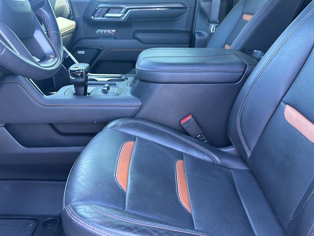 used 2023 GMC Sierra 1500 car, priced at $52,000