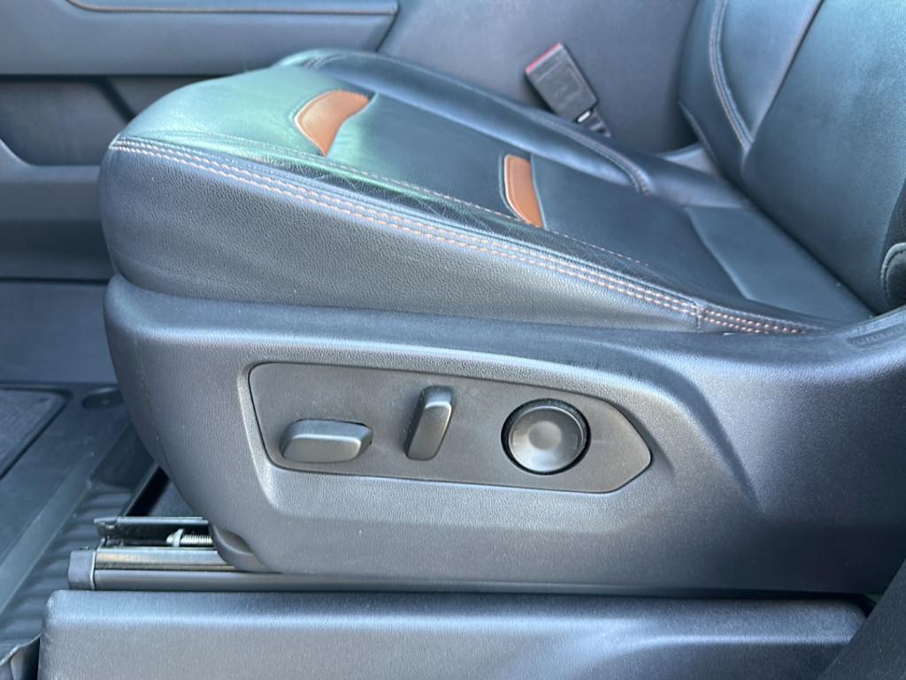 used 2023 GMC Sierra 1500 car, priced at $52,000