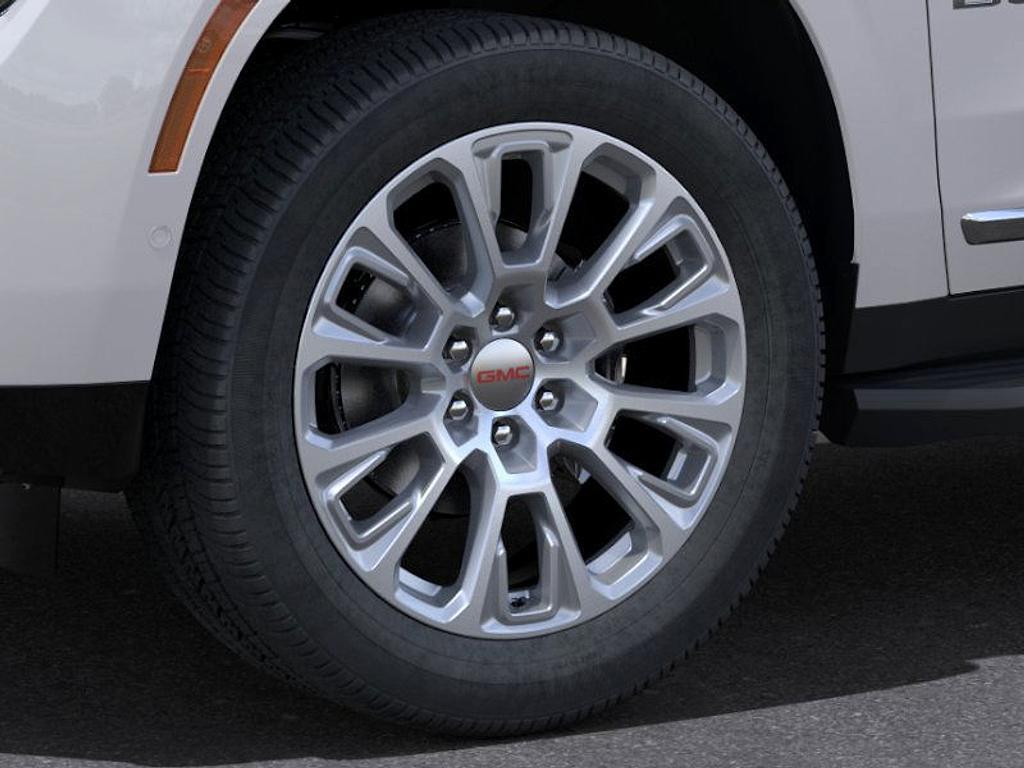 new 2025 GMC Yukon car, priced at $85,815