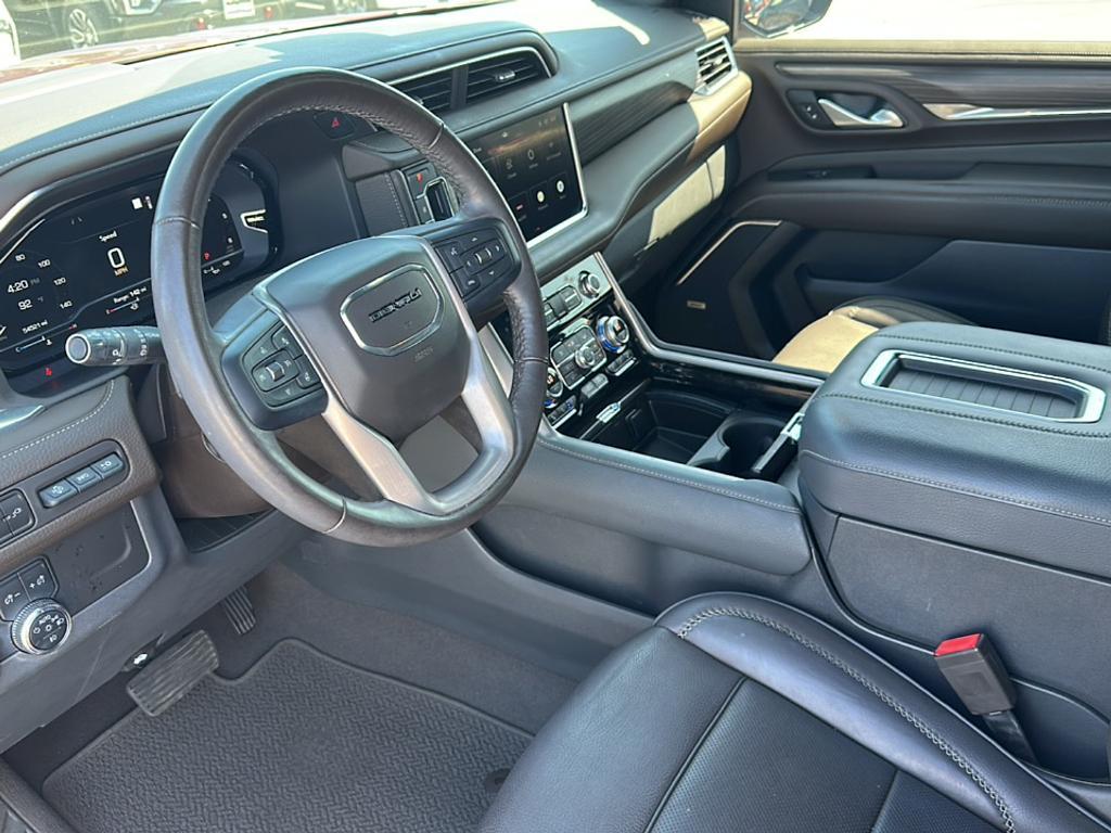 used 2022 GMC Yukon car, priced at $60,000