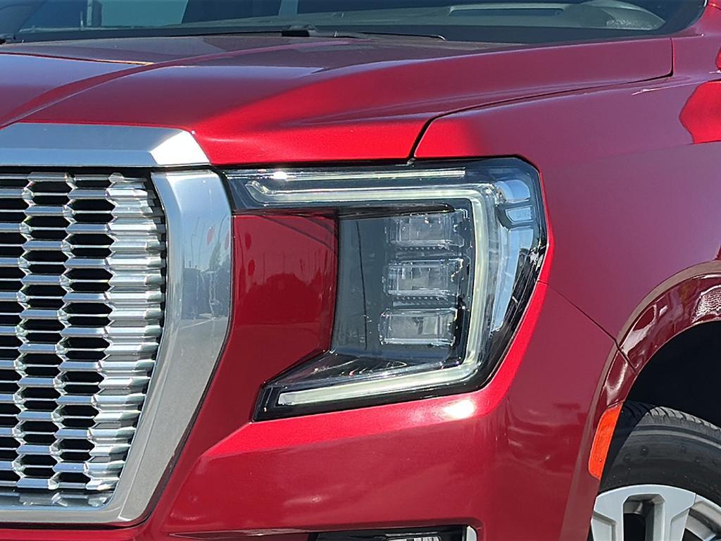 used 2022 GMC Yukon car, priced at $60,000