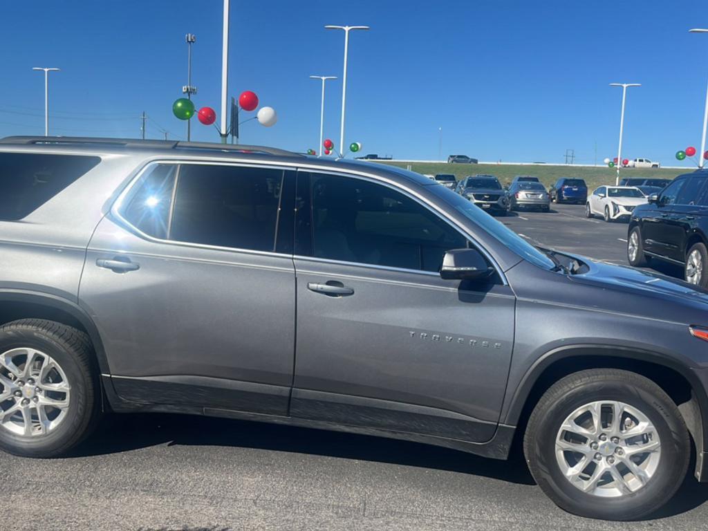 used 2020 Chevrolet Traverse car, priced at $26,000