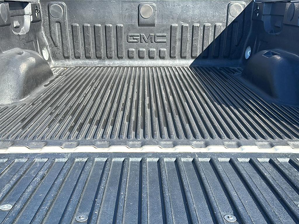 used 2018 GMC Sierra 1500 car, priced at $24,565