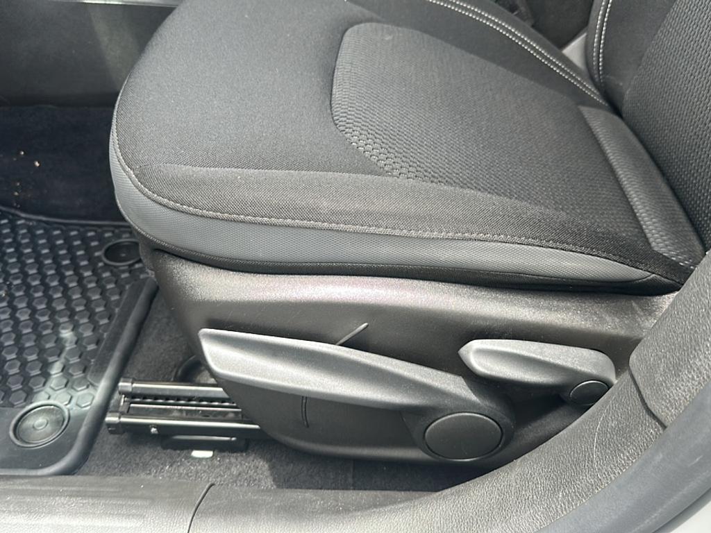 used 2022 Jeep Renegade car, priced at $19,998